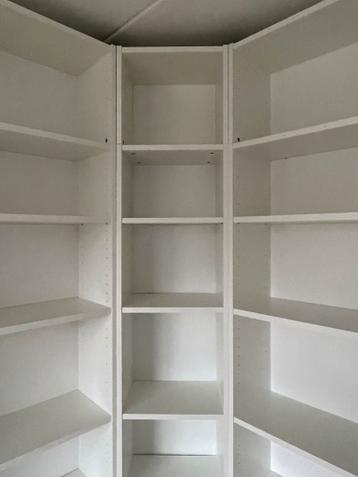 Witte Billy boekenkasten incl hoekkast, 237cm hoog - afbeelding 4 Witte Billy boekenkasten incl hoekkast, 237cm hoog - afbeelding 4