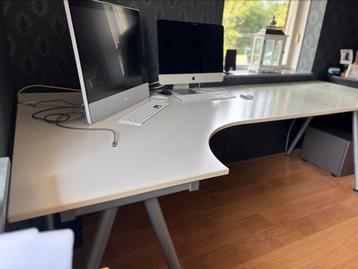 Wit Ikea Galant hoek bureau - afbeelding 3 Wit Ikea Galant hoek bureau - afbeelding 3