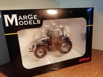 Te koop Marge Models Steyr CVT 6195 black/grey gelimiteerd.