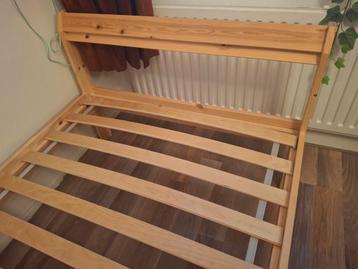 Ikea Neiden bedframe met Luröy lattenbodem - afbeelding 3 Ikea Neiden bedframe met Luröy lattenbodem - afbeelding 3