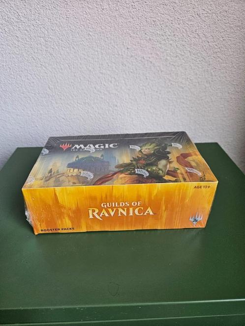 Guild of Ravnice Booster Box - Sealed, Hobby en Vrije tijd, Verzamelkaartspellen | Magic the Gathering, Zo goed als nieuw, Booster