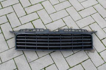 Bovenste grille voor Audi A3 8P embleemloos zwart