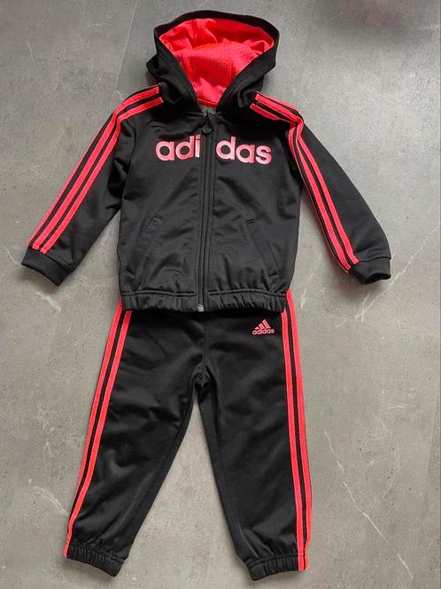 Adidas trainingspak maat 92 zwart/roze Meisjeskleding, Kinderen en Baby's, Kinderkleding | Maat 92, Gebruikt, Meisje, Setje, Ophalen of Verzenden