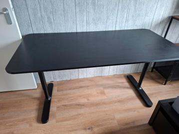 Te koop: bureau van Ikea - afbeelding 2 Te koop: bureau van Ikea - afbeelding 2