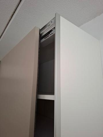 Ikea pax schuifdeuren (Hasvik) - afbeelding 2 Ikea pax schuifdeuren (Hasvik) - afbeelding 2