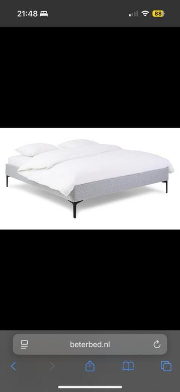 Bedframe en lattenbodems 140x200 - afbeelding 1 Bedframe en lattenbodems 140x200 - afbeelding 1