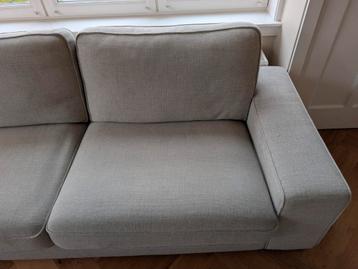 Ikea Kivik 3 zits bank beige met hocker/poef - zeer goed! - afbeelding 4 Ikea Kivik 3 zits bank beige met hocker/poef - zeer goed! - afbeelding 4