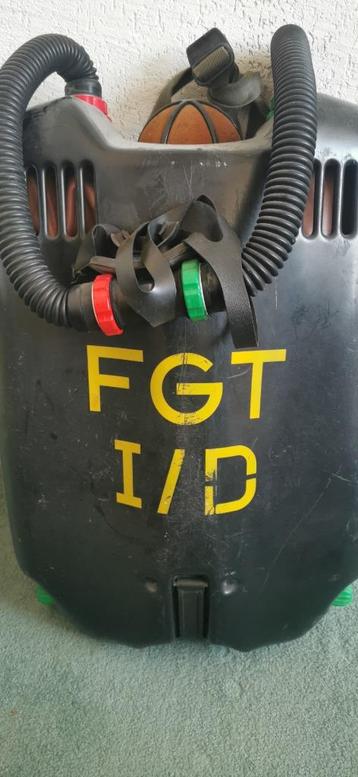 FGT1/D semiclosed marine rebreather