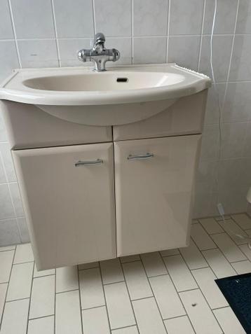 Badkamermeubel GRATIS MEENEMEN