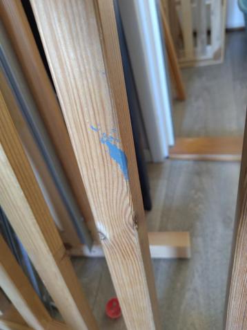 Tarva Ikea bedframe 140x200 - Gratis - beschadigd - afbeelding 4 Tarva Ikea bedframe 140x200 - Gratis - beschadigd - afbeelding 4