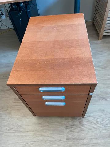 Ikea Galant Hoekbureau + bureaukast - afbeelding 10 Ikea Galant Hoekbureau + bureaukast - afbeelding 10