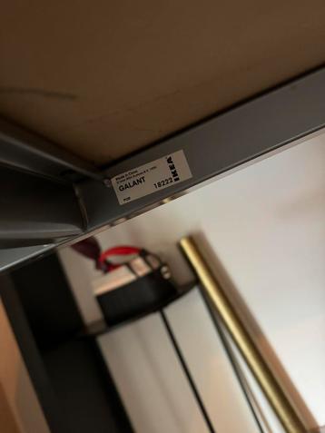 Ikea galant bureau te loop - afbeelding 3 Ikea galant bureau te loop - afbeelding 3