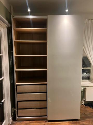 Pax Kast Hoogglans Wit (B 150cm x H236 cm) - afbeelding 2 Pax Kast Hoogglans Wit (B 150cm x H236 cm) - afbeelding 2