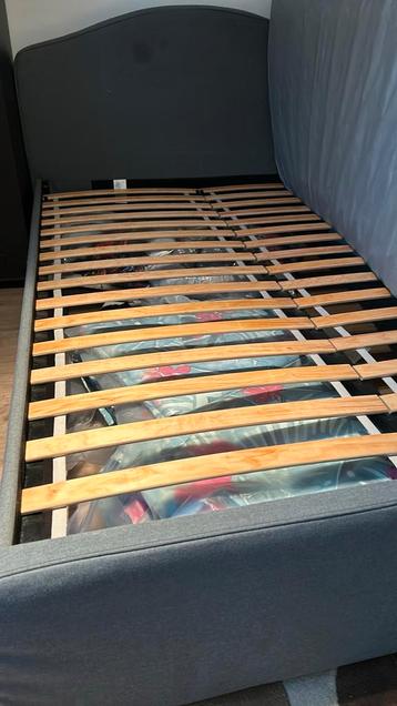 Ikea Bedframe - Zonder Matras 200x140 - afbeelding 2 Ikea Bedframe - Zonder Matras 200x140 - afbeelding 2