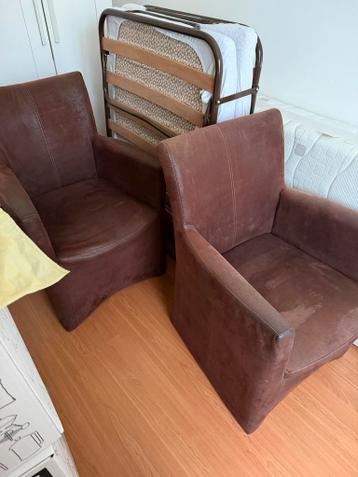 2 Faux Lederen Stoelen