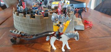 Playmobil Ridders-Burgt- Paard met schatkist en kanon 