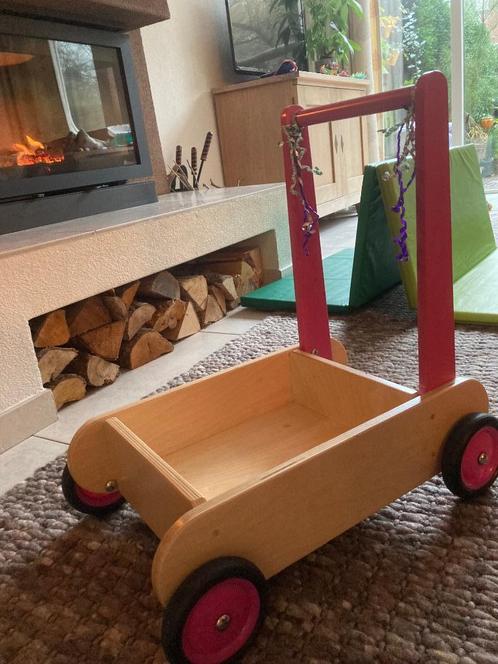 Loopwagen hout / roze, Kinderen en Baby's, Speelgoed | Houten speelgoed, Zo goed als nieuw, Duw- of Trekspeelgoed, Ophalen