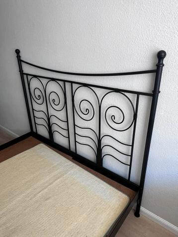 Bedframe bed 160 x 200 GRATIS AF TE HALEN - afbeelding 2 Bedframe bed 160 x 200 GRATIS AF TE HALEN - afbeelding 2