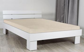 Bed Wit 140x200cm