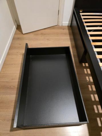 Ikea Malm zwart bedframe met lattenbodem - afbeelding 5 Ikea Malm zwart bedframe met lattenbodem - afbeelding 5