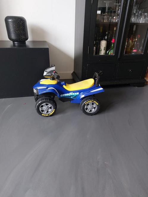 Quad loopwagen. Blauw geel, Kinderen en Baby's, Speelgoed | Buiten | Skelters, Gebruikt, Overige merken, Ophalen