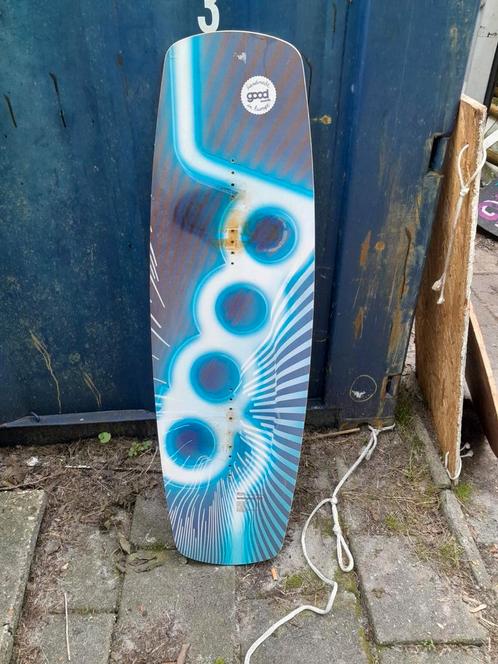 Goodhoard tommyboy 128 cm lang, Watersport en Boten, Wakeboarden, Zo goed als nieuw, Board, Ophalen of Verzenden