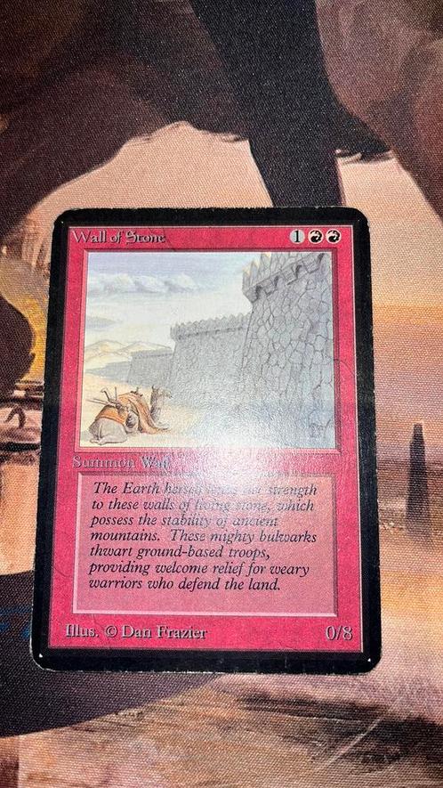 Wall of Stone Alpha, Hobby en Vrije tijd, Verzamelkaartspellen | Magic the Gathering, Zo goed als nieuw, Ophalen of Verzenden