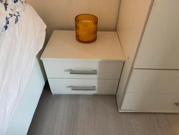 Mutiple waredrobes and beds are available in Rotterdam - afbeelding 6 Mutiple waredrobes and beds are available in Rotterdam - afbeelding 6