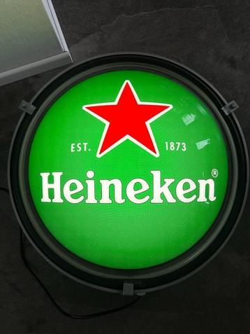 Fraaie HEINEKEN bier lichtbak. 52 cm.