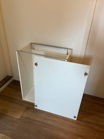 IKEA Voxtorp deur met Metod kast 60x37x80 - afbeelding 2 IKEA Voxtorp deur met Metod kast 60x37x80 - afbeelding 2