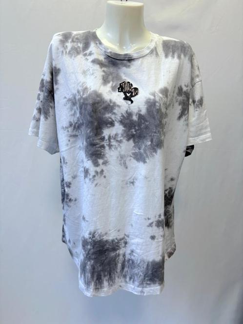 REINDERS Wity grijs batik t-shirt  Maat one size, Kleding | Dames, T-shirts, Zo goed als nieuw, Maat 38/40 (M), Grijs, Korte mouw