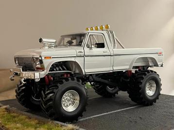 1:18 1979 Ford F250 RANGER Monster Truck - Greenlight 