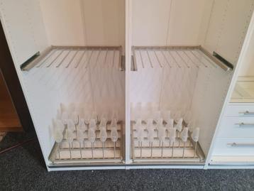Kledingkast ikea pax 3.00m (4x75cm). Leveren en monteren mgl - afbeelding 16 Kledingkast ikea pax 3.00m (4x75cm). Leveren en monteren mgl - afbeelding 16