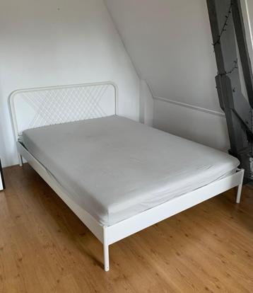 Bedframe 2 pers. (IKEA) - afbeelding 2 Bedframe 2 pers. (IKEA) - afbeelding 2