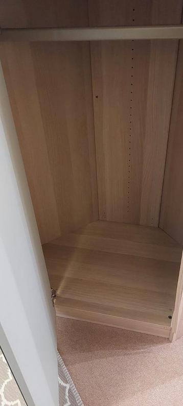 IKEA PAX KLEDINGKASTEN EN HOEKKAST MET SPIEGEL - afbeelding 6 IKEA PAX KLEDINGKASTEN EN HOEKKAST MET SPIEGEL - afbeelding 6