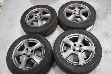 Zomerbanden set Citroen Picasso 215/55R16