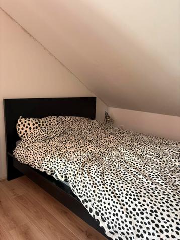 Ikea malm bed 140x200 - afbeelding 4 Ikea malm bed 140x200 - afbeelding 4