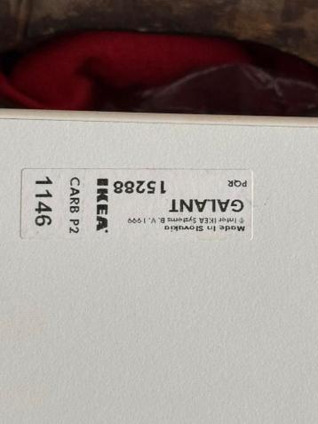 Ikea hoek bureau (Galant) - afbeelding 8 Ikea hoek bureau (Galant) - afbeelding 8