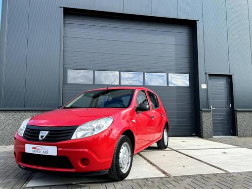 Dacia Sandero 1.4L - NAP - 2009 Rood - Verse APK !, Auto's, Dacia, Particulier, Sandero, Benzine, Euro 4, Hatchback, Handgeschakeld