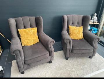 2 bijna gloednieuwe fauteuils voor €350!!