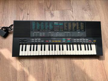 Vintage synthesizer Yamaha PSS-480