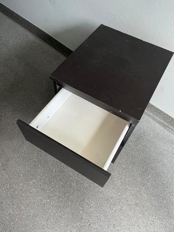 Malm (IKEA) Nachtkastje - 45x55cm - Bruin - afbeelding 3 Malm (IKEA) Nachtkastje - 45x55cm - Bruin - afbeelding 3