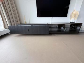 TV meubel IKEA Besta serie - afbeelding 2 TV meubel IKEA Besta serie - afbeelding 2