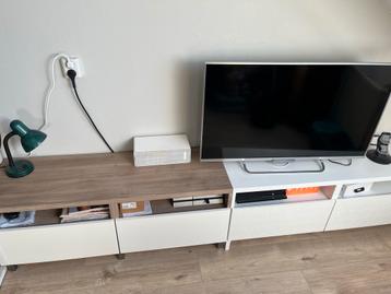 IKEA Besta TV Meubels - Wit/Bruin, 120cm - afbeelding 1 IKEA Besta TV Meubels - Wit/Bruin, 120cm - afbeelding 1