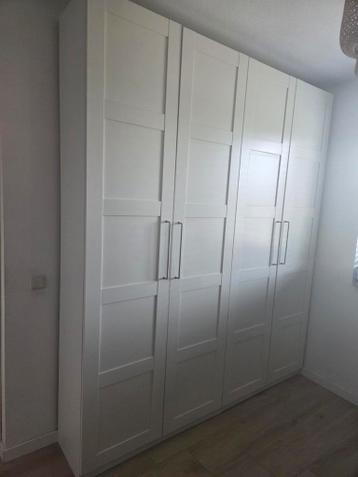 Ikea Pax Kast 2meter breed, incl Bergsbo deuren & handgrepen - afbeelding 1 Ikea Pax Kast 2meter breed, incl Bergsbo deuren & handgrepen - afbeelding 1
