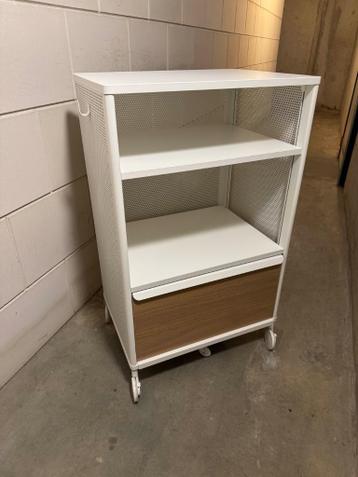 IKEA - BEKANT lademeubel - afbeelding 1 IKEA - BEKANT lademeubel - afbeelding 1