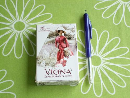 Viona's Lenormand kaarten - 36 kaarten met handleiding, Boeken, Esoterie en Spiritualiteit, Zo goed als nieuw, Overige typen, Tarot of Kaarten leggen