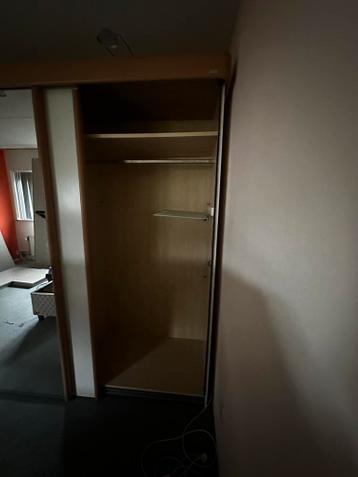 Kledingkast - afbeelding 3 Kledingkast - afbeelding 3