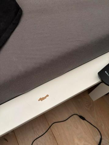 IKEA Bed 1-persoons Malm met 2 bedlades 90x200 - afbeelding 4 IKEA Bed 1-persoons Malm met 2 bedlades 90x200 - afbeelding 4