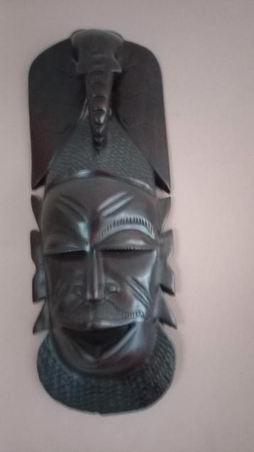 Afrikaanse wand maskers